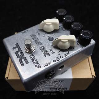 TDC CREAMY DRIVE 007 ギターエフェクター　中古品 TDC 007 CREAMY DRIVE（オーバードライブ・エフェクター）を弾い