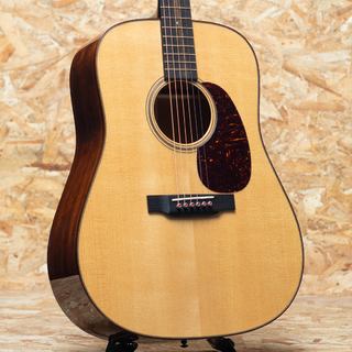 Martin D-18 Modern Deluxe 2022