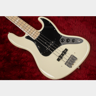 FenderNew American Vintage 1974 Jazz Bass White #V1311881 4.385kg【GIB横浜】