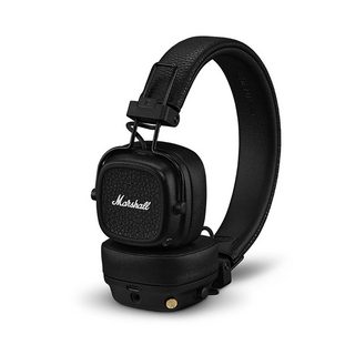 AKG最大の53mm径ドライバーを搭載！ハイエンドヘッドホンAKG K812を
