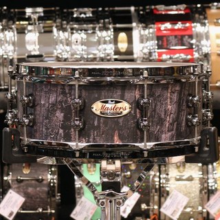 PearlMRV1455S/BN #824 [Masters Maple Reserve -MRV- Snare Drum 14×5.5 - Satin Charred Oak] 【店頭展示...