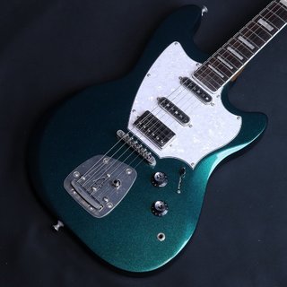 ギルドのサーフライナー・デラックスに2つのカラー・バリエーションが