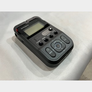 Roland R-07 BK◆1台限りの開梱アウトレット特価!【TIMESALE!~6/2 19:00! 】【5月セール!! 】