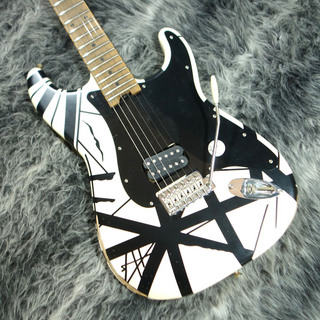 EVHStriped Series '78 Eruption White with Black Stripes Relic
