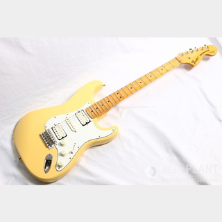 Fender Japan ST72-140YM Yngwie Malmsteen Signature