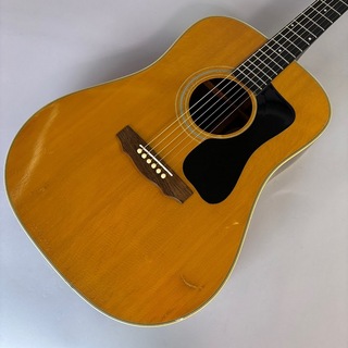 GUILD D-50