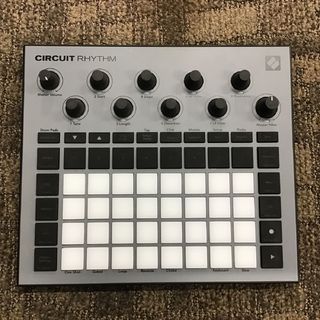 Novation CIRCUIT RHYTHM【現物写真】