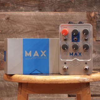 Universal Audio UAFX MAX Preamp & Dual Compressor