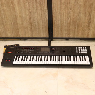 Roland FA-06 【SN A1G5974】 【梅田店】