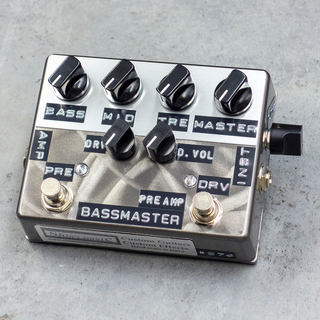 Shin's Music Bass Master Preamp Black Scratch【EARLY SUMMER FLAME UP SALE 6.22(土)～6.30(日)】