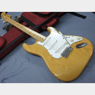 Fender JapanST72-115 NAT(M) / Eシリアル