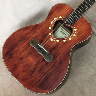 ゼマイティスのエレアコCAF-85Hに、パープルとホワイトの2色が新登場