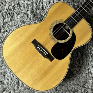 Martin 000-28 Standard