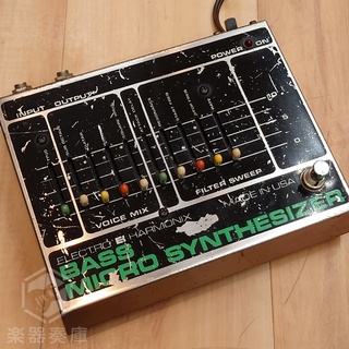 Electro-HarmonixBass Micro Synthesizer