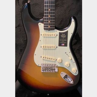 Fender【夏のボーナスセール!!】American Vintage II 1961 Stratocaster -3-Color Sunburst-【V2440011】