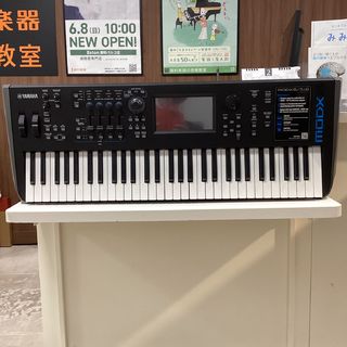 YAMAHA MODX6