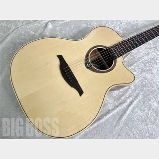 LAG Guitars TRAMONTANE T88ACE