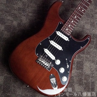 FenderMADE IN JAPAN HYBRID II STRATOCASTER / Walnut Color