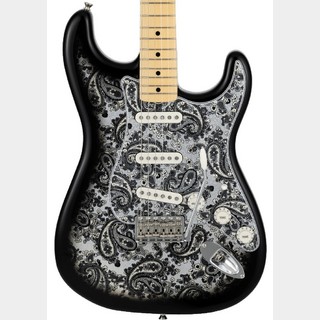 フェンダーから、象徴的なペイズリー柄の日本製ギターやアコスタ