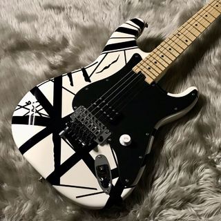 EVH Stripe Series White with Black Stripes エレキギター