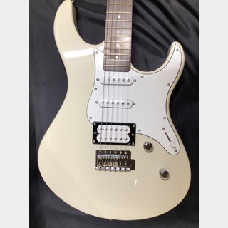 YAMAHA PACIFICA112V VW (Vintage White)