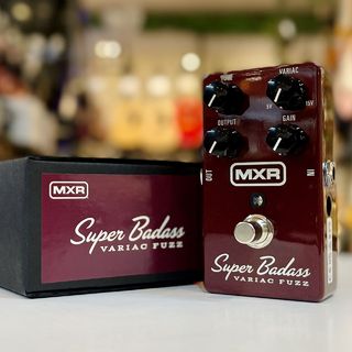 MXR M236 Super Badass ファズ・ペダル