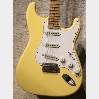 Fender Yngwie Malmsteen Stratocaster Vintage White 2016年製 #JD16020496【3.56kg】【池袋店】