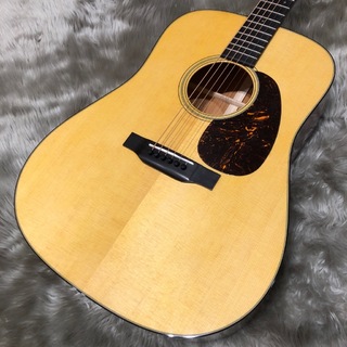 Martin D-18 standard