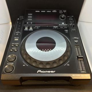 Pioneer CDJ-900