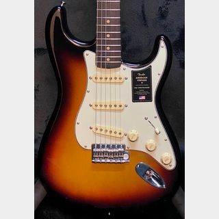 Fender【夏のボーナスセール!!】American Vintage II 1961 Stratocaster -3 Color Sunburst-【未展示品】