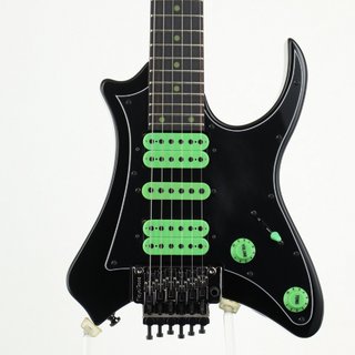 Traveler GuitarVaibrant Deluxe V88X Cosmic Black 【梅田店】