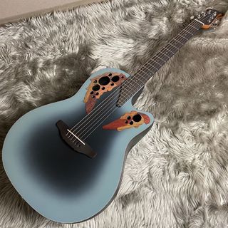 Ovation CE44-RBB-G(Reverse Blue Burst)【現物画像】