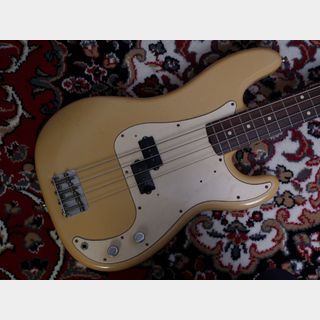 FenderMaster Built Series 60s Custom shop Precision Bass Yuriy Shishkov　カスタムショップ　マスタービルダ