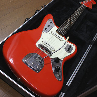 Fender Jaguar Re-finished Fiesta Red ジャガー リフィニッシュ フィエスタレッド 1965年製 です