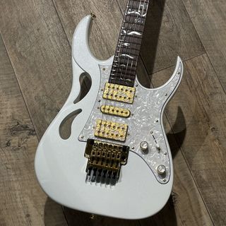 Ibanez Paradise in Art Steve Vai signature PIA3761 / Stallion White