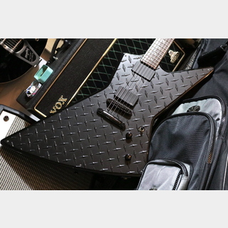 ESP JH-2 (James Hetfield Diamond Plate Explorer) Limited Model