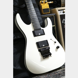 Jackson Pro Series Signature Mick Thomson Soloist SL2 Arctic White 2018