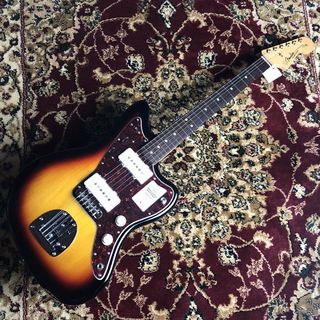 Fender 軽量個体3.1kg Made in Japan Traditional 60s Jazzmaster Rosewood Fingerboard 3-Color Sunburst エレキ