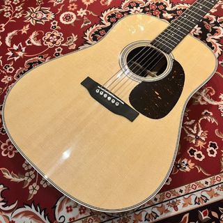 MARTIN／D-28｜最新ドレッドノート5番勝負 feat.齊藤ジョニー
