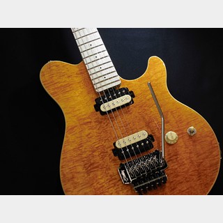 Sterling by MUSIC MAN AXIS AX40-TGO-M / Trans Gold