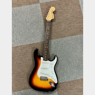 Fender Made in Japan Traditional Late 60s Stratocaster, Rosewood Fingerboard, 3-Color Sunburst