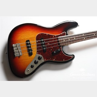 Fender American Vintage '62 Jazz Bass - 3-Color Sunburst