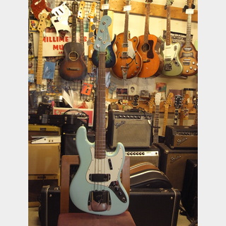 Fender NEW AMERICAN VINTAGE 64 JAZZ BASS (2014)