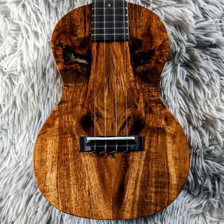 tkitki ukulele ECO-C+/ES nature【現品限りの特別価格！】