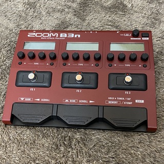 ZOOM B3n Multi-Effects Processor for Bass