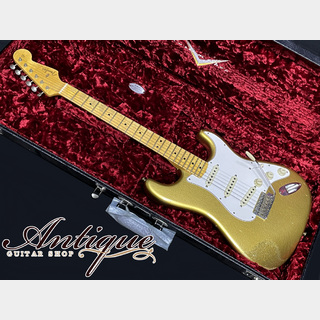 Fender Custom Shop "1964 Special" Stratocaster Aztec Gold over Gold Sparkle Relic w/HW-PU Near-Mint "2017 NAMM Limited"