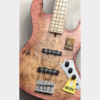 Bacchus JT Seriesに新ベース・モデルが登場！限定カラー「桜」と