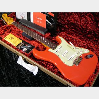 Fender Custom Shop Limited Edition 62/63 Stratocaster Journeyman Relic, Aged Fiesta Red