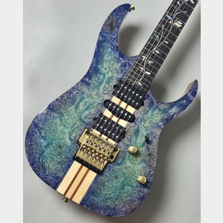 Ibanez、受注生産モデル“VISIONシリーズ”の新作としてスルー・ネック