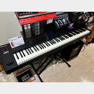 Roland FANTOM‐08【現物写真】